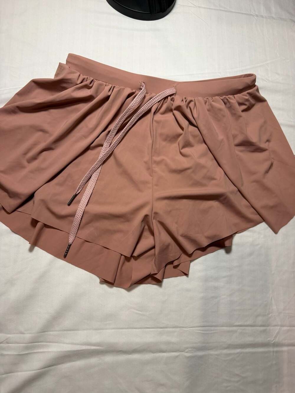 Keiki Kona 2-in-1 Flowy Fitness Workout Shorts Mauve Pink Size L